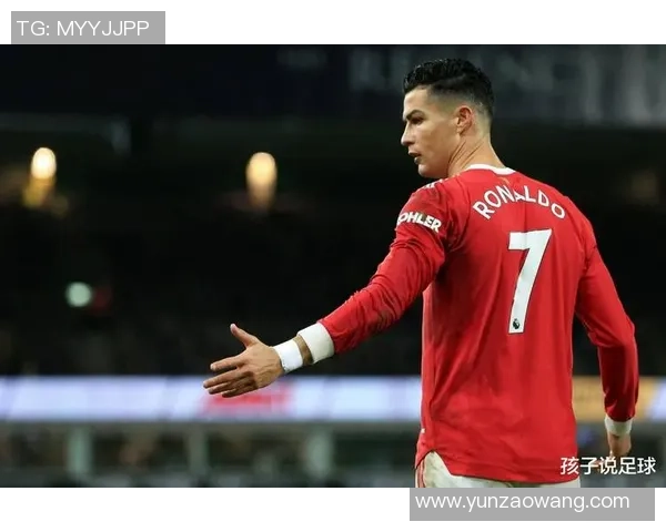 球服11号背后那些足球传奇人物与他们的精彩时刻 球服11号背后那些足球传奇人物与他们的精彩时刻